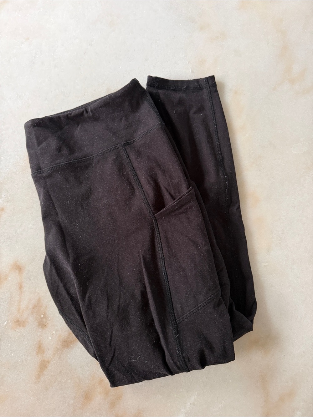 Black High-Waist Leggings with Side Pocket
